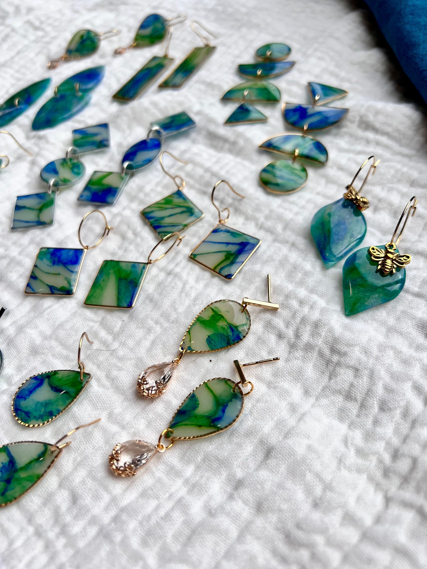 Dark Blue and Green Quartz Translucent Dangle Earrings